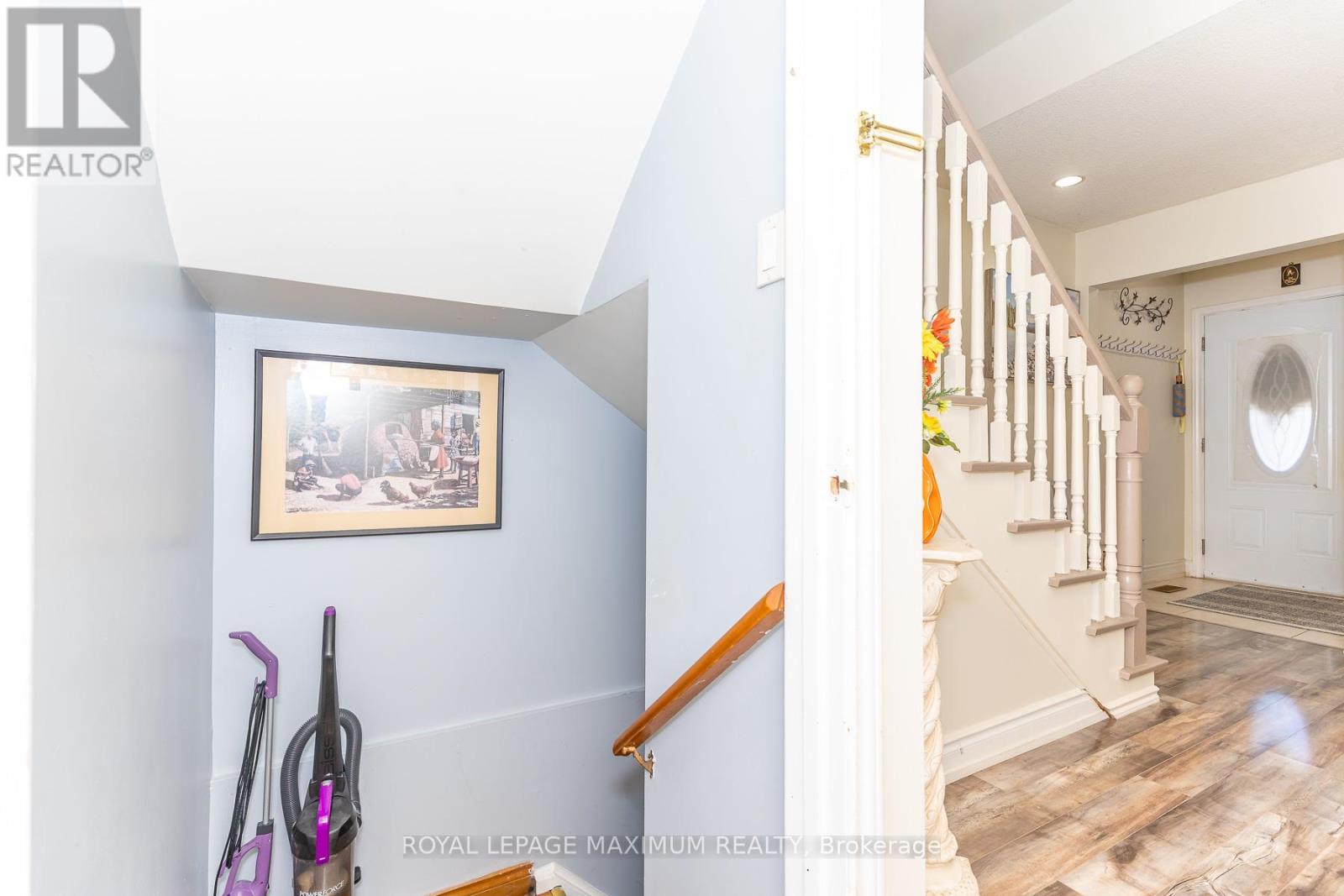 157 MISTY MEADOW DRIVE - 33