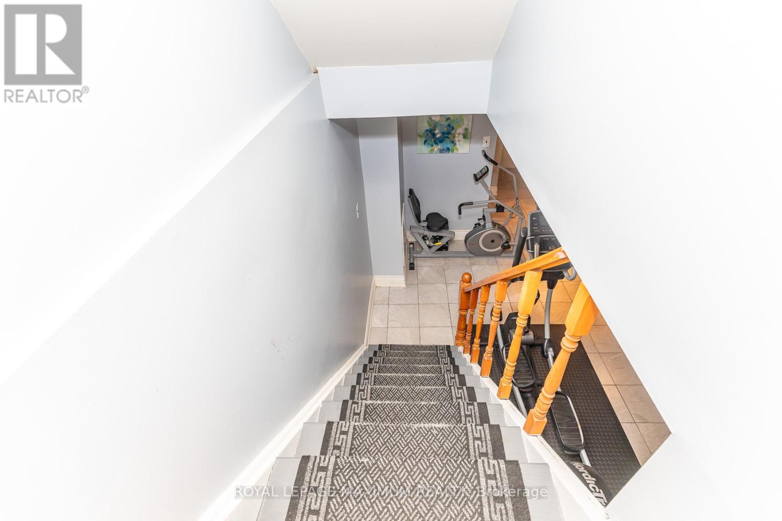 157 MISTY MEADOW DRIVE - 34