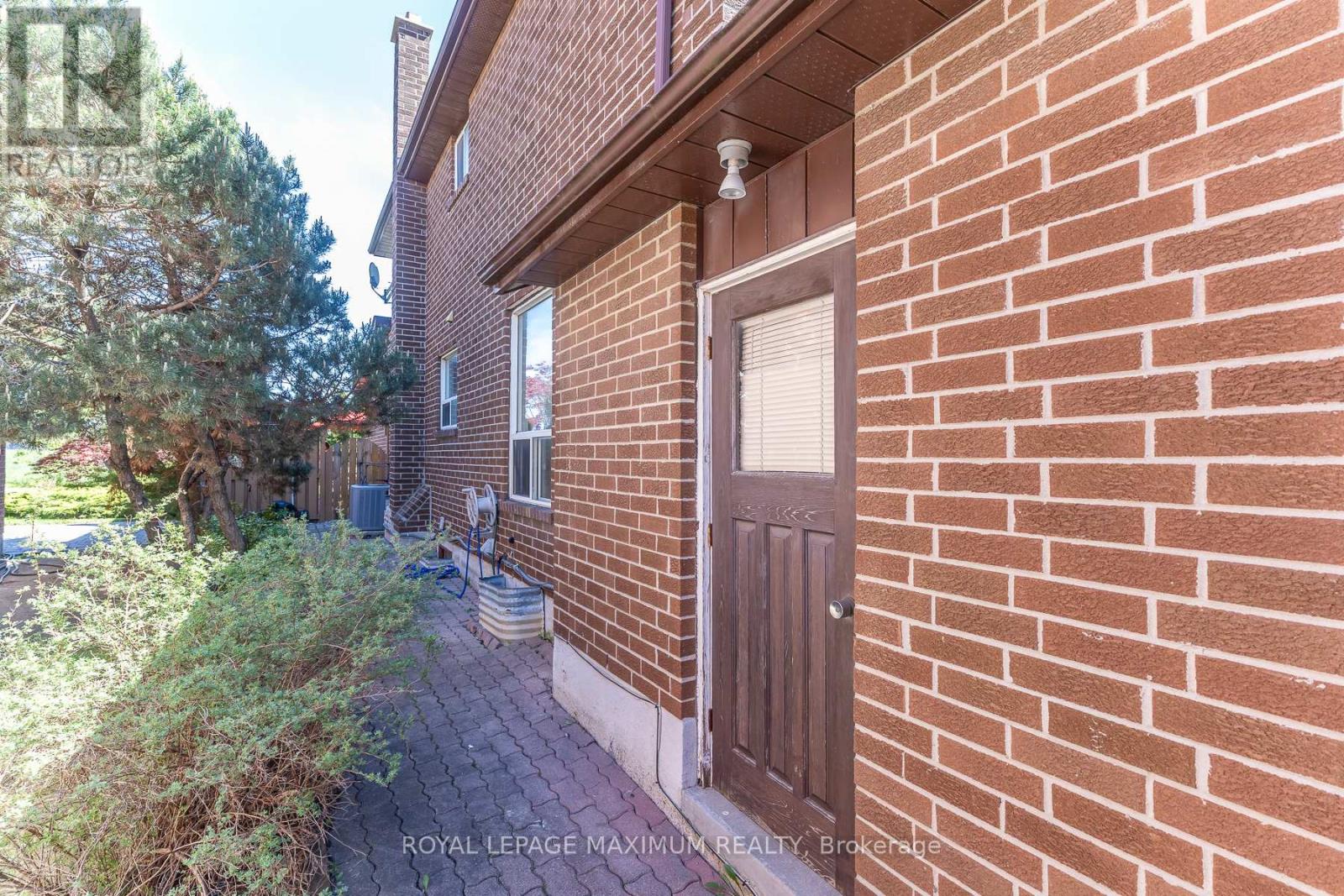 157 MISTY MEADOW DRIVE - 38