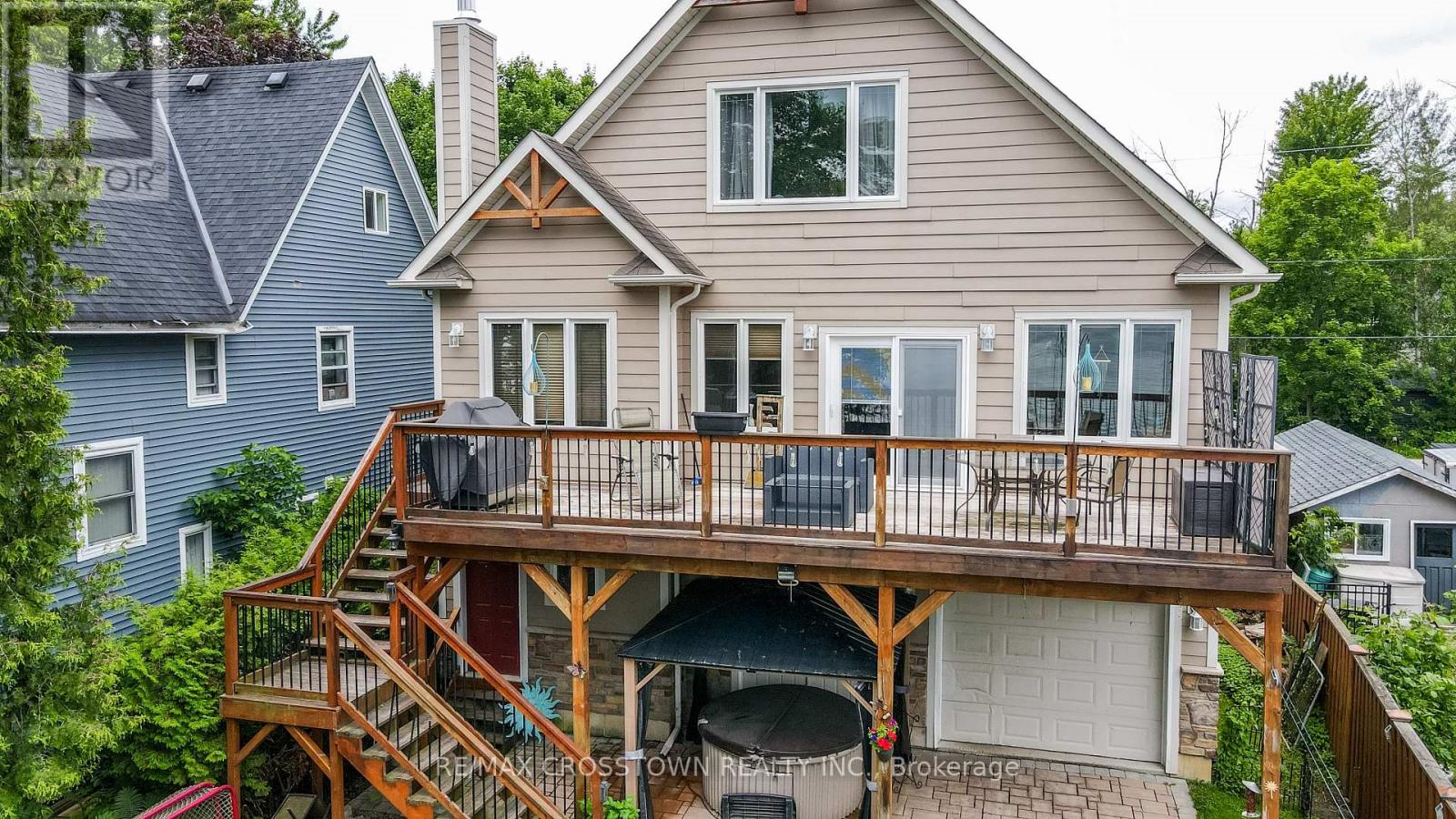 2325 CRYSTAL BEACH ROAD - 31