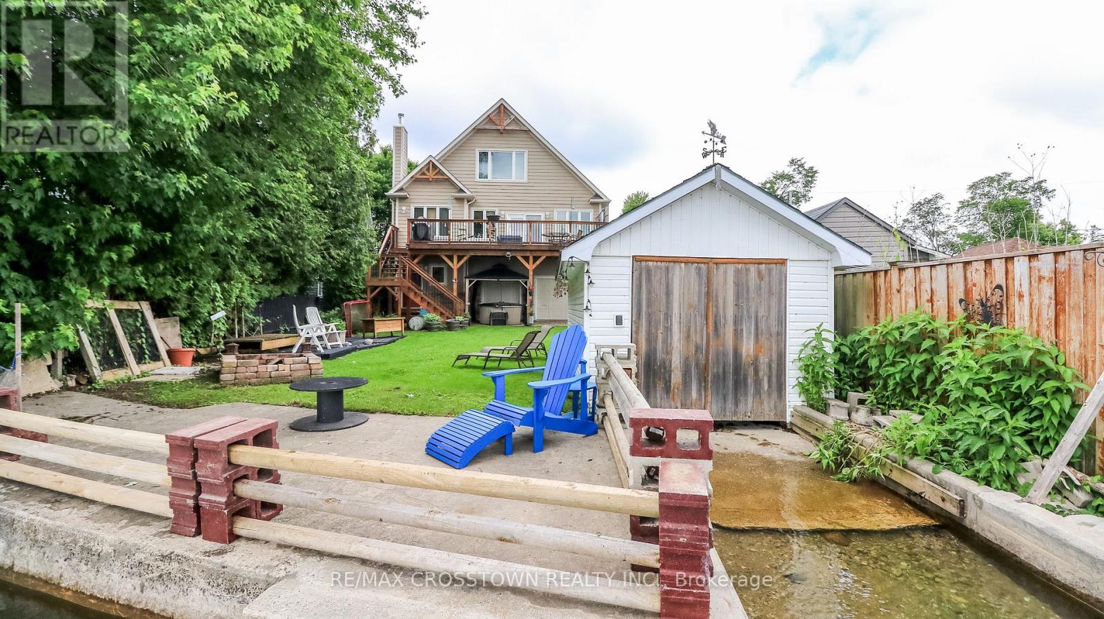 2325 CRYSTAL BEACH ROAD - 41