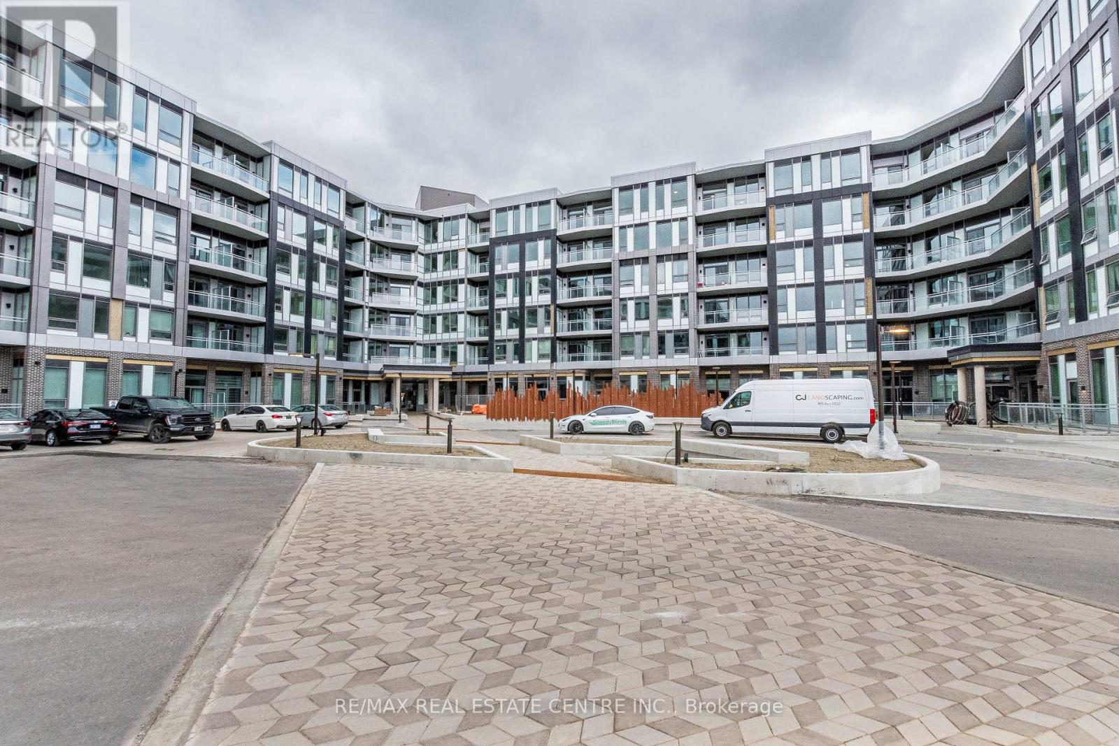 Photo of 2501 Saw Whet Boulevard