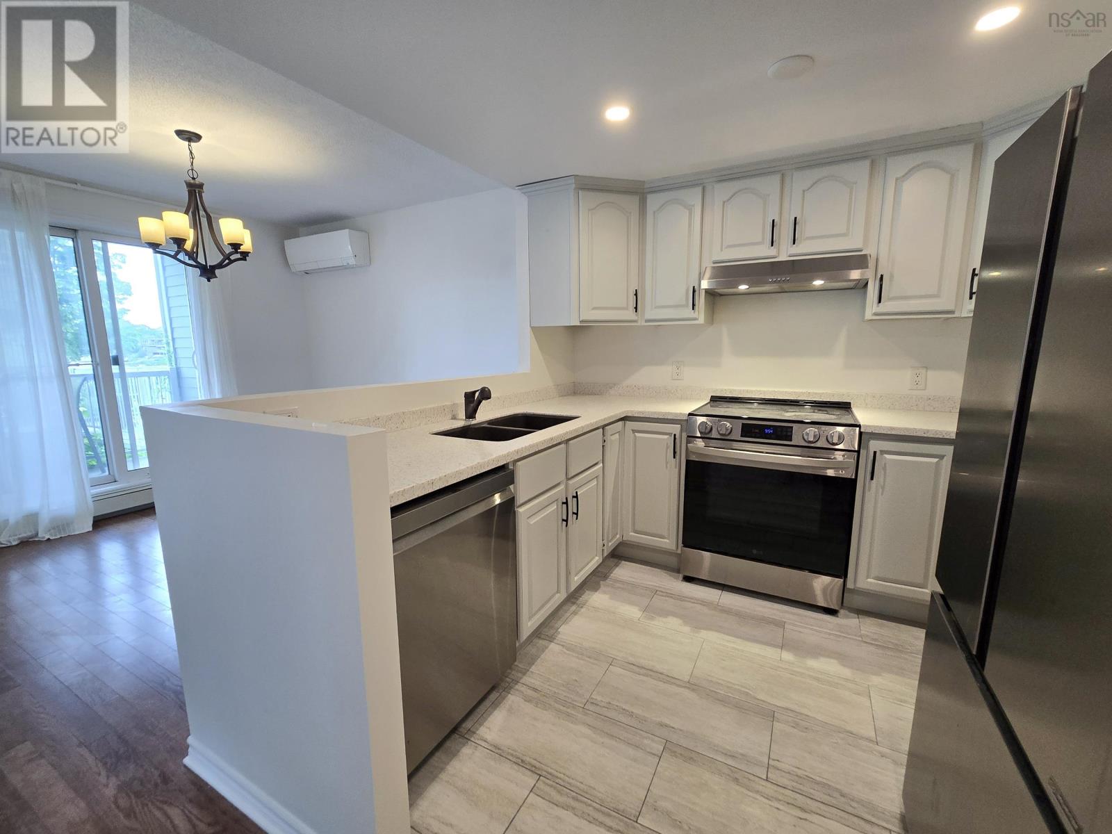 Property 7 of 36 of 111 275 Prince Albert Road