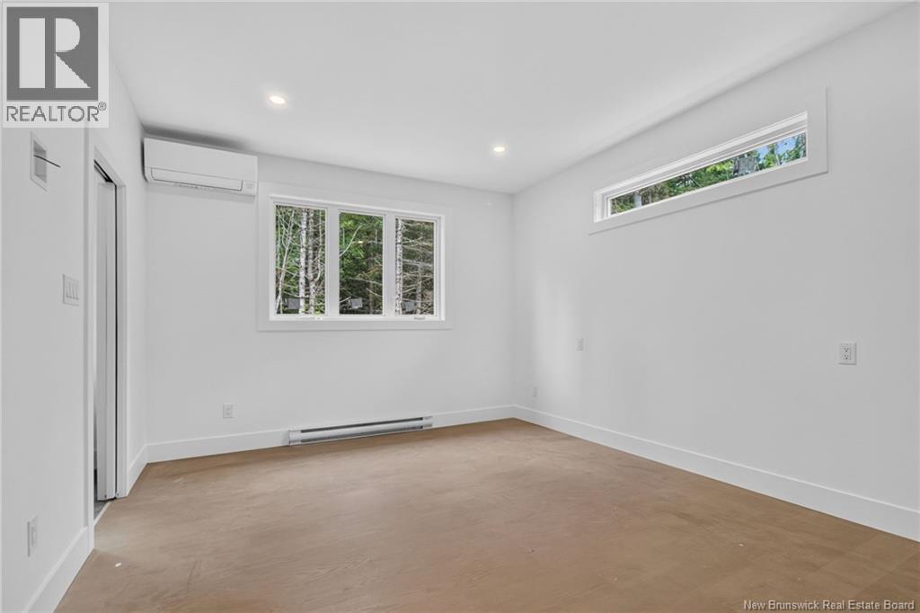 99 Maefield Street - 25