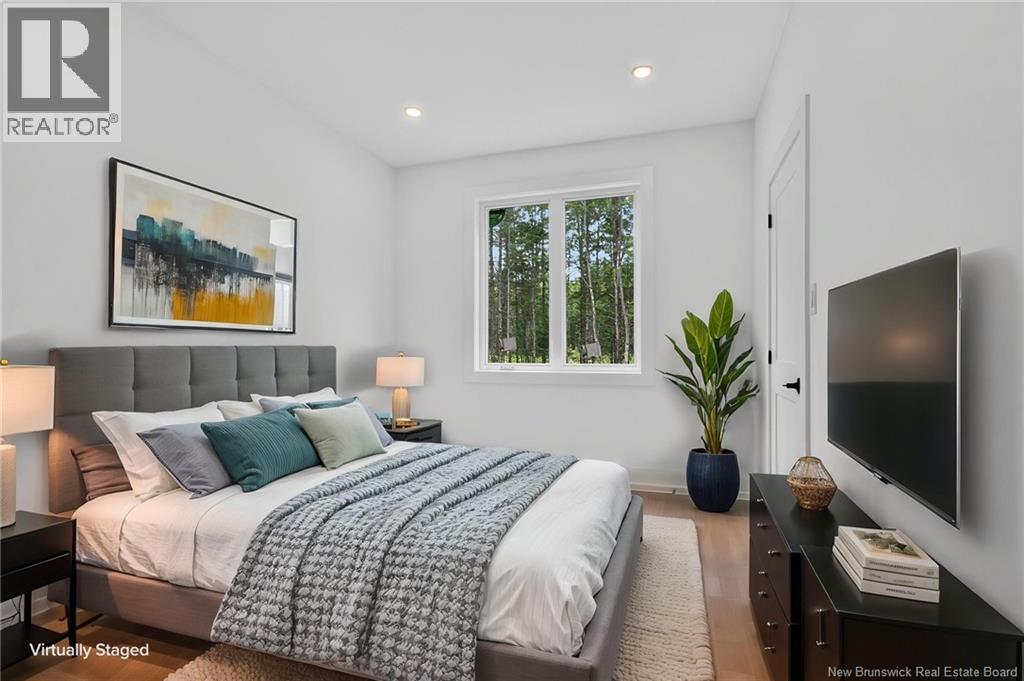 99 Maefield Street - 34