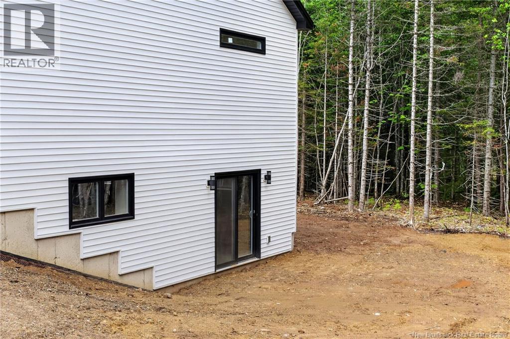99 Maefield Street - 41
