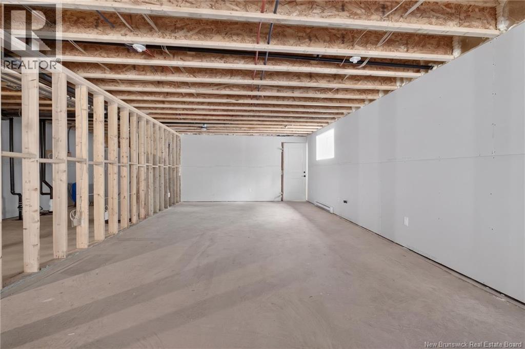 99 Maefield Street - Image 38