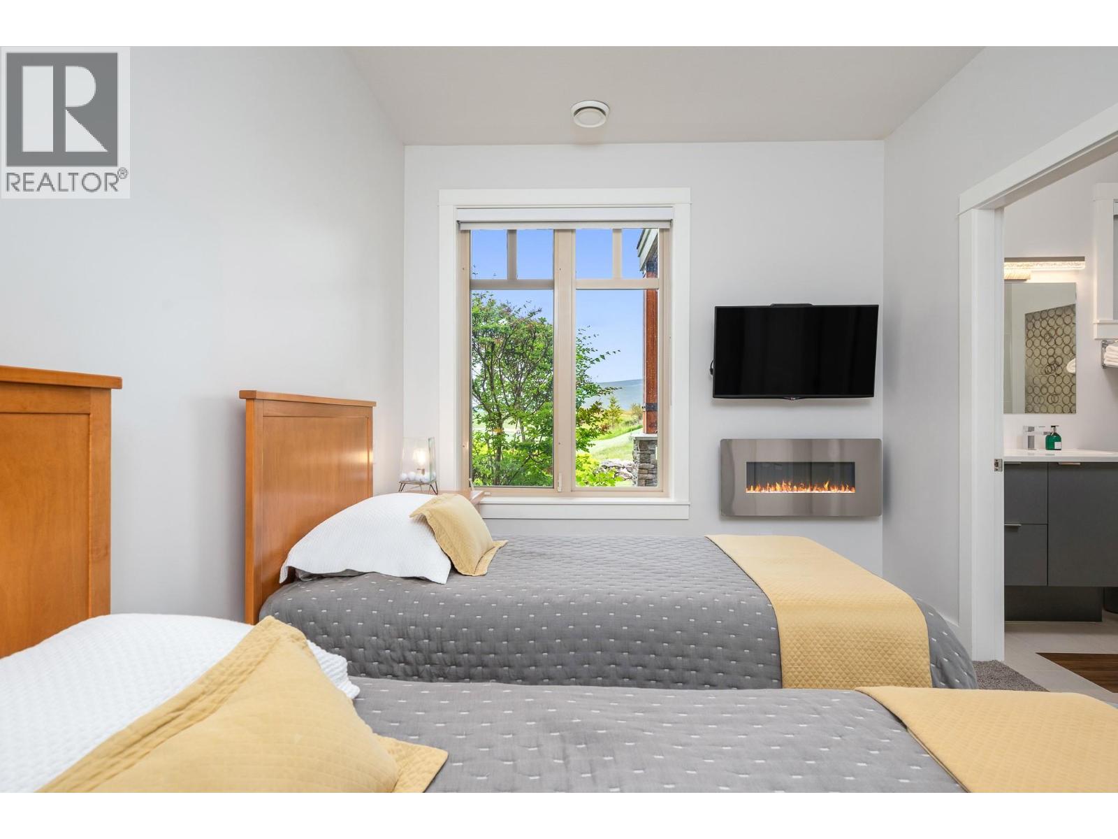 #42 251 Predator Ridge Drive - 33