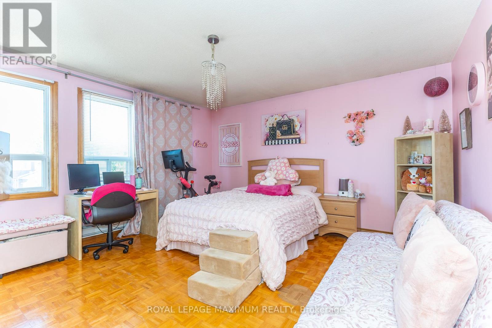157 MISTY MEADOW DRIVE - 23