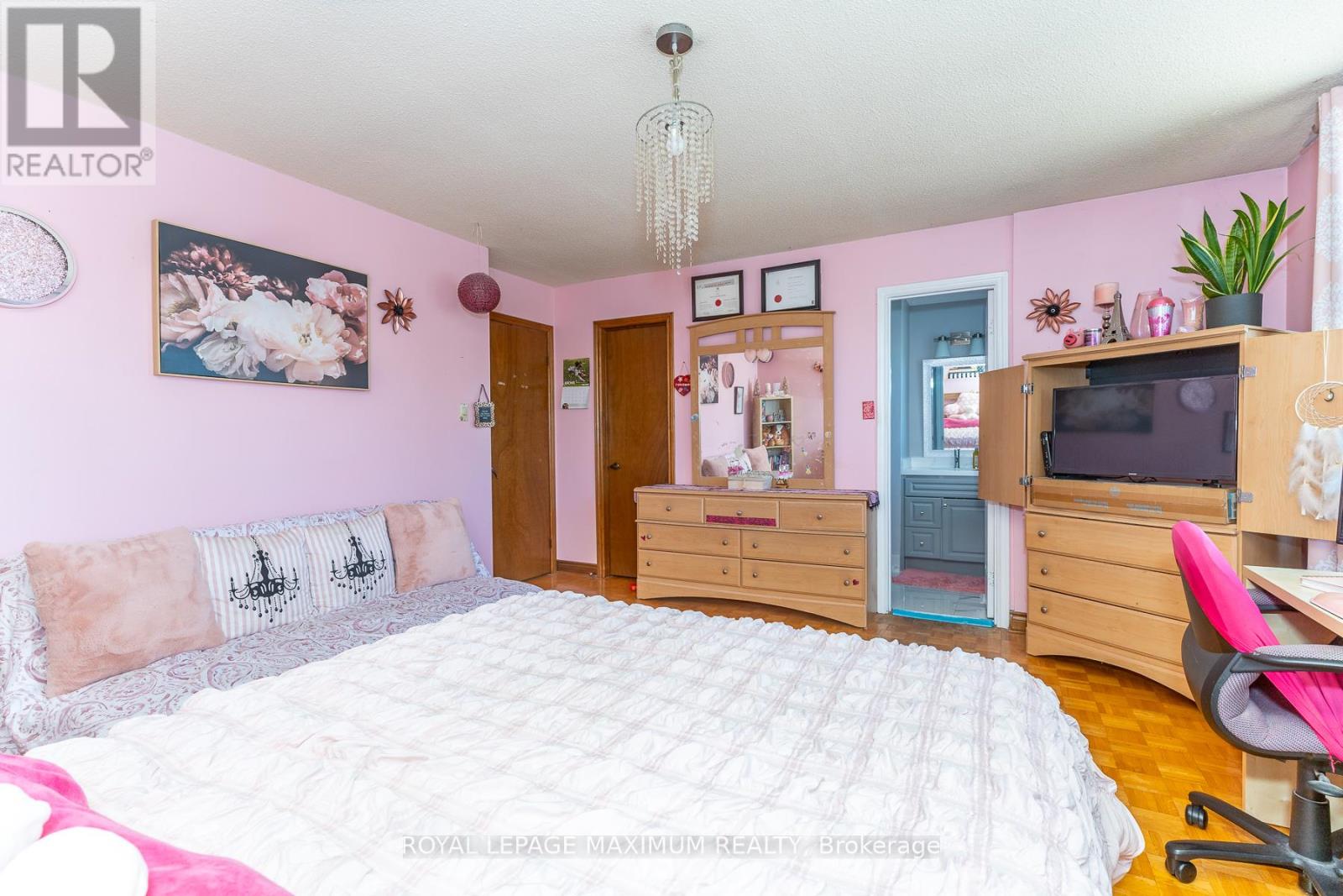 157 MISTY MEADOW DRIVE - 25