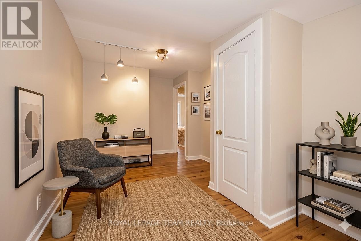 5 Bed, 3 Bath House for Sale in Ottawa – 4 QUEEN MARY STREET, Ottawa – MLS# X13497390 - Image 21