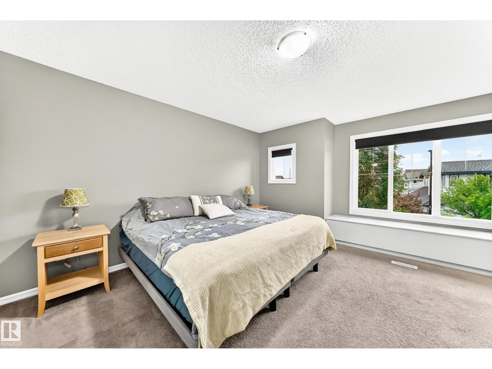 5233 2A AV SW - 30