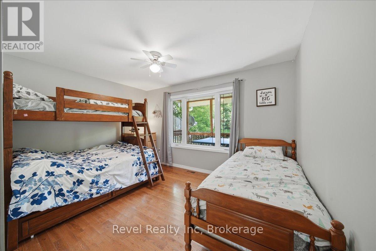 1100 MORNING GLORY DRIVE - 21