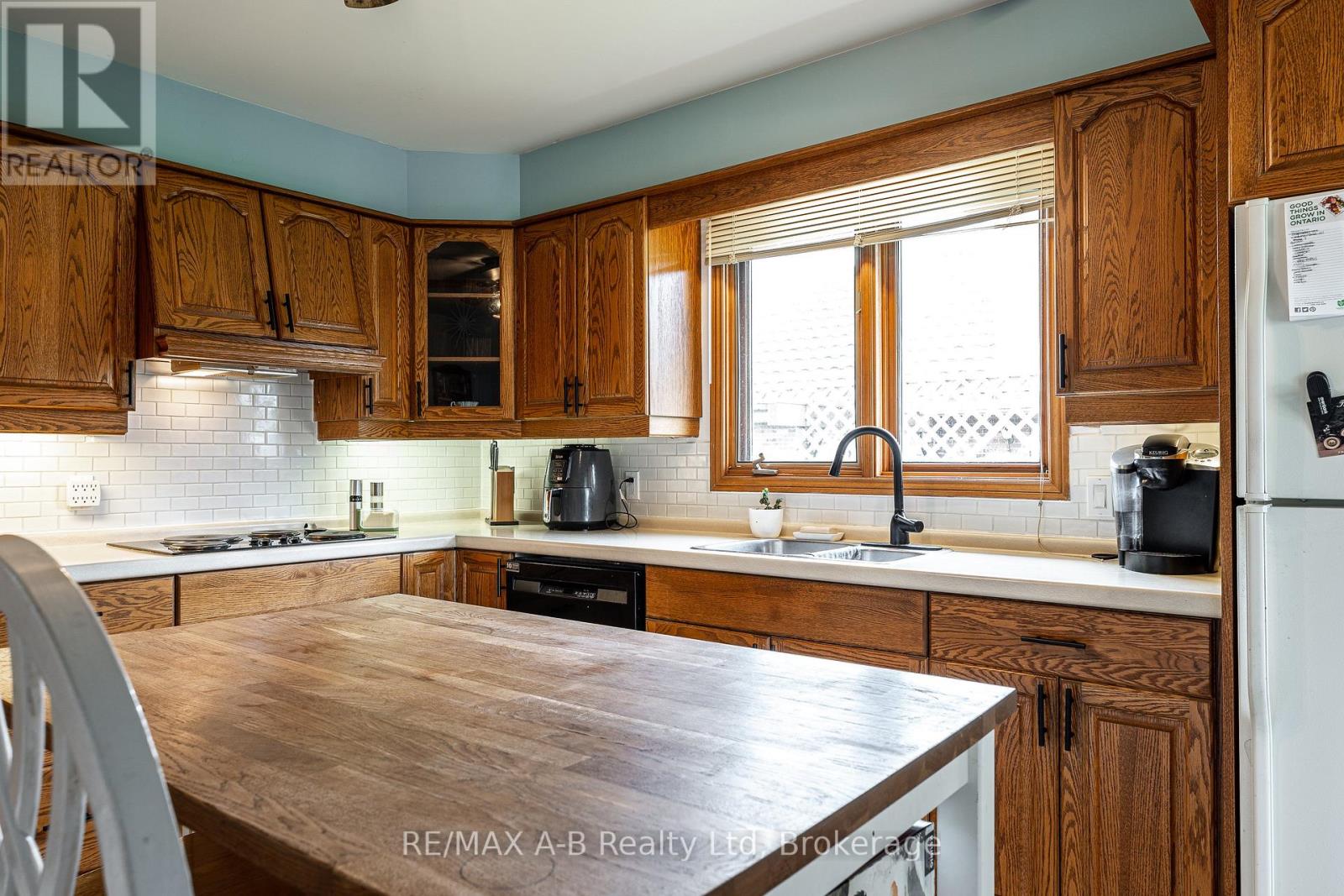 51 COMMISSIONER STREET - 16