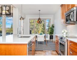 251 Longspoon Drive, Vernon, BC V1H1V6 Photo 21
