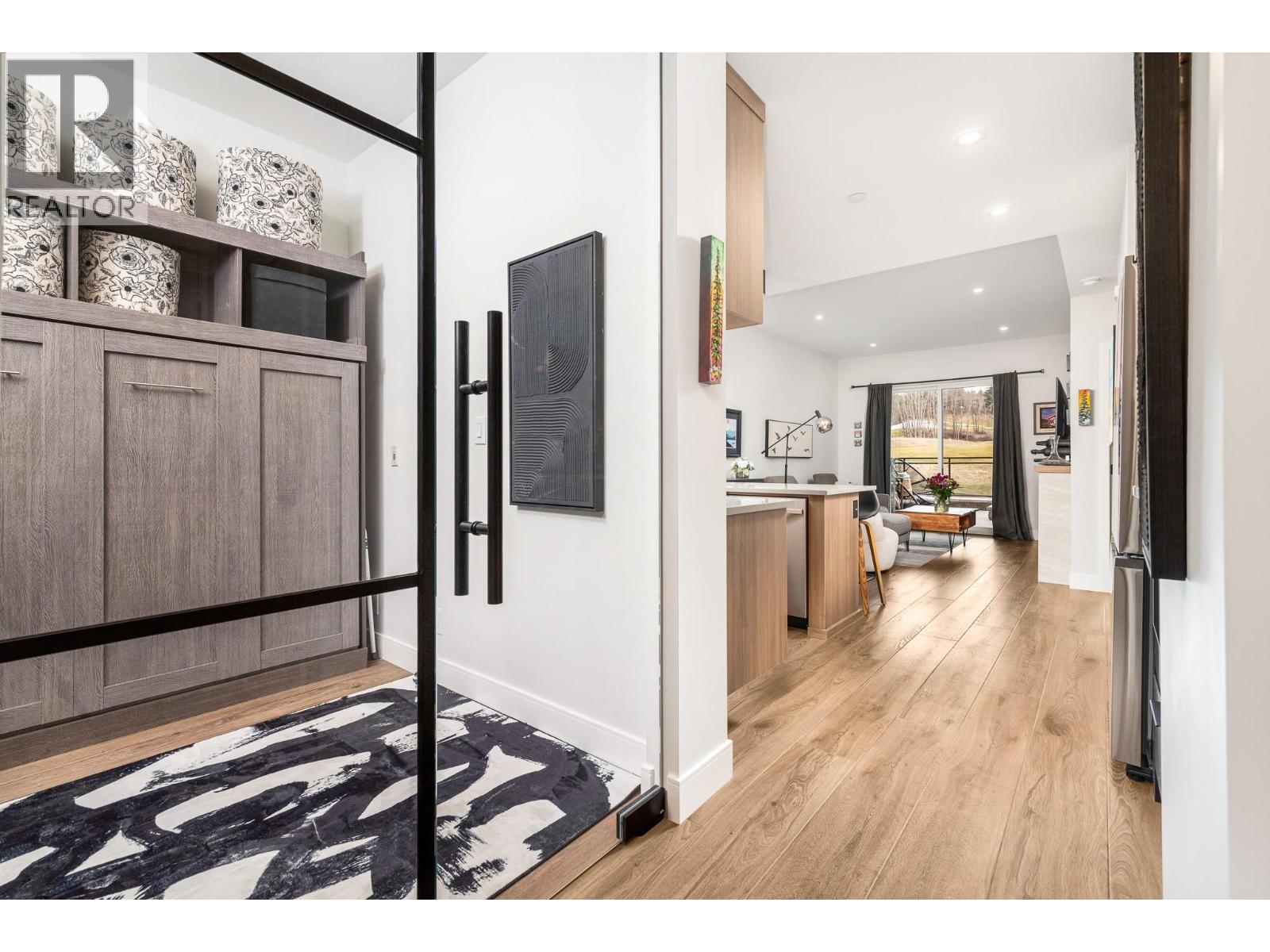 #107 75 Predator Ridge Drive - 10