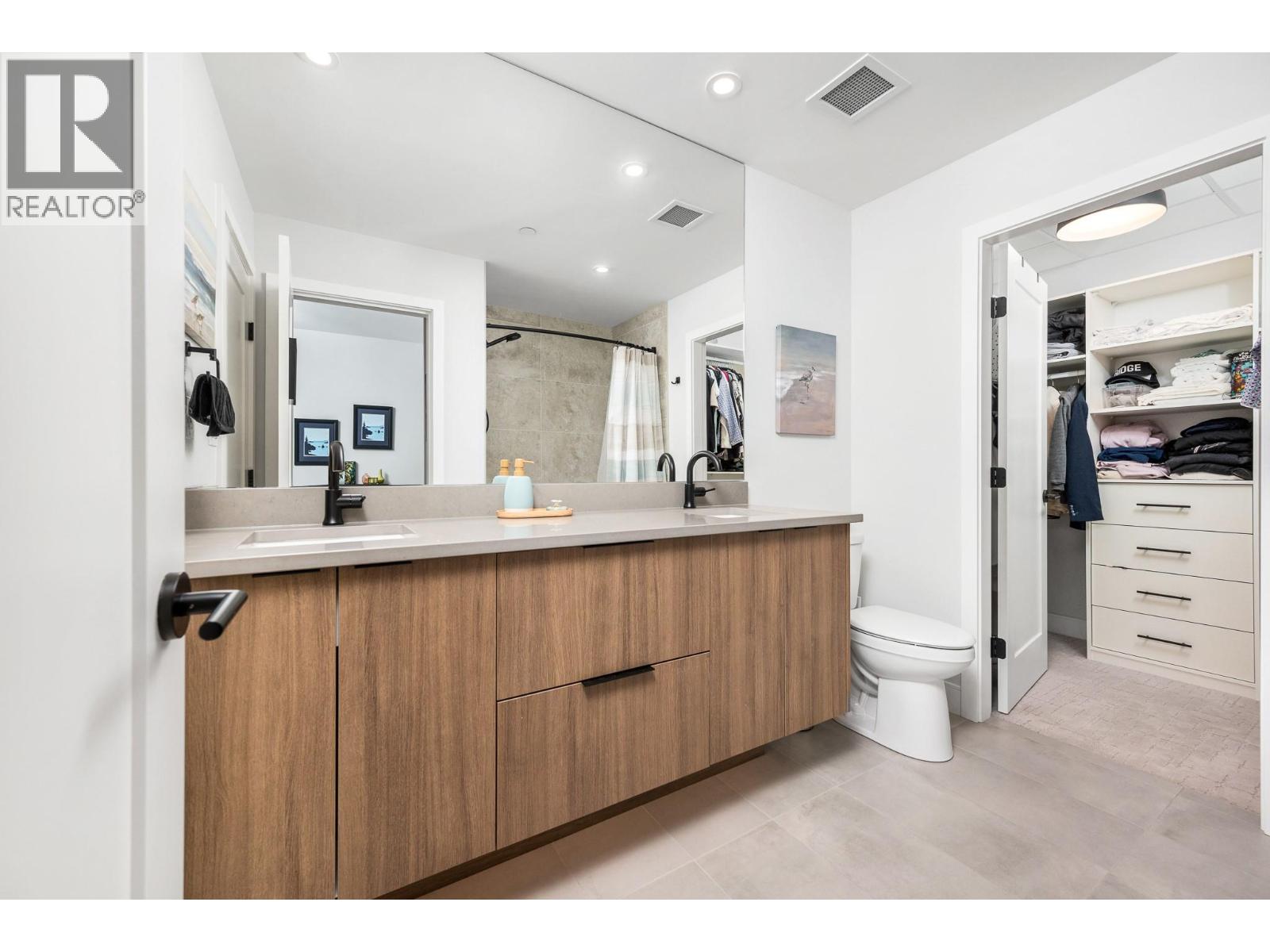 #107 75 Predator Ridge Drive - 25