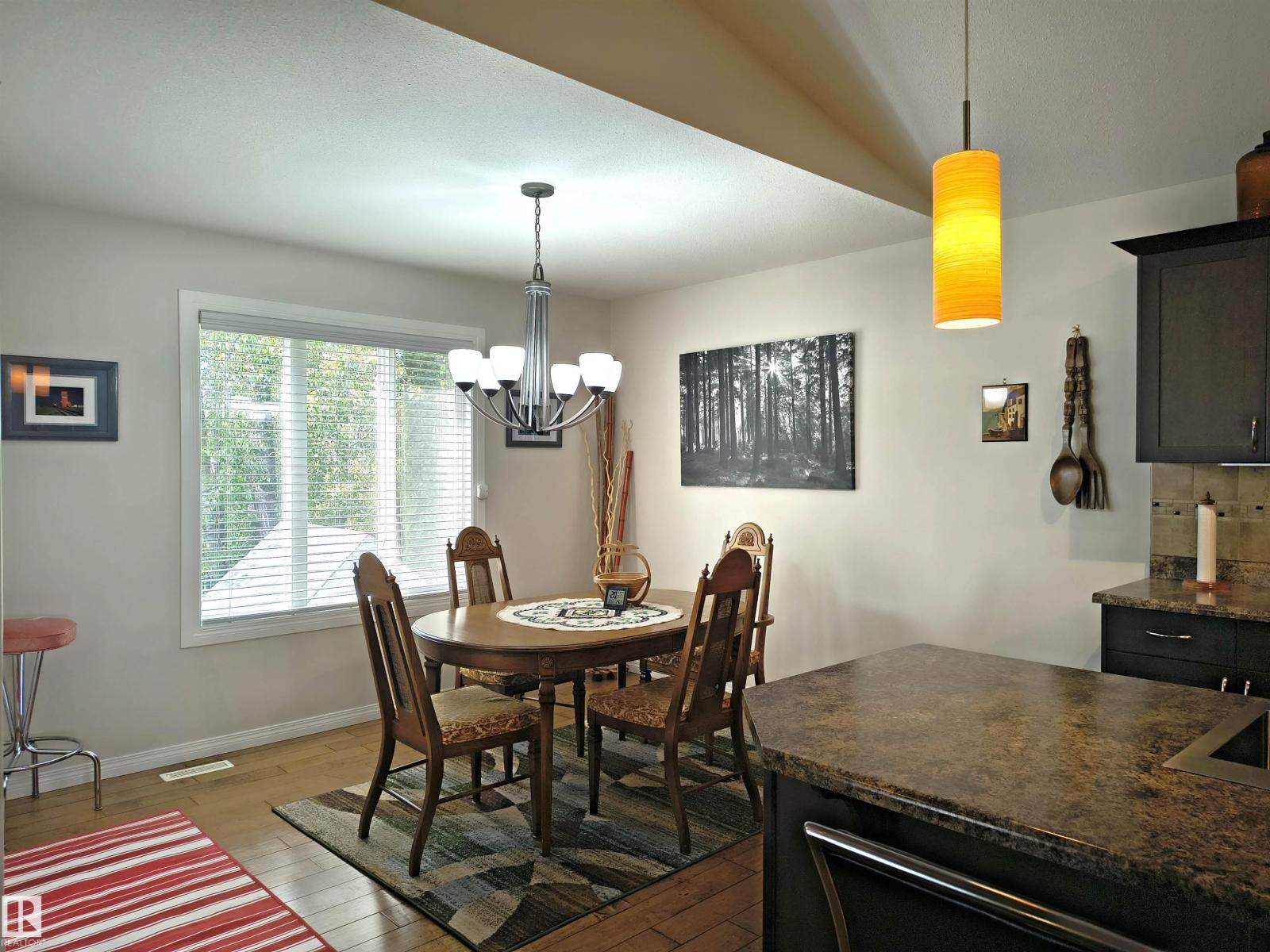 3901 44A AV — photo 8