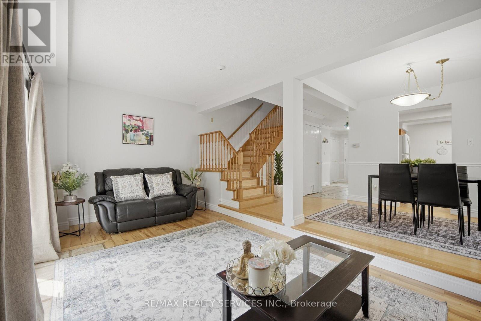 15 CLIMIE COURT - 13