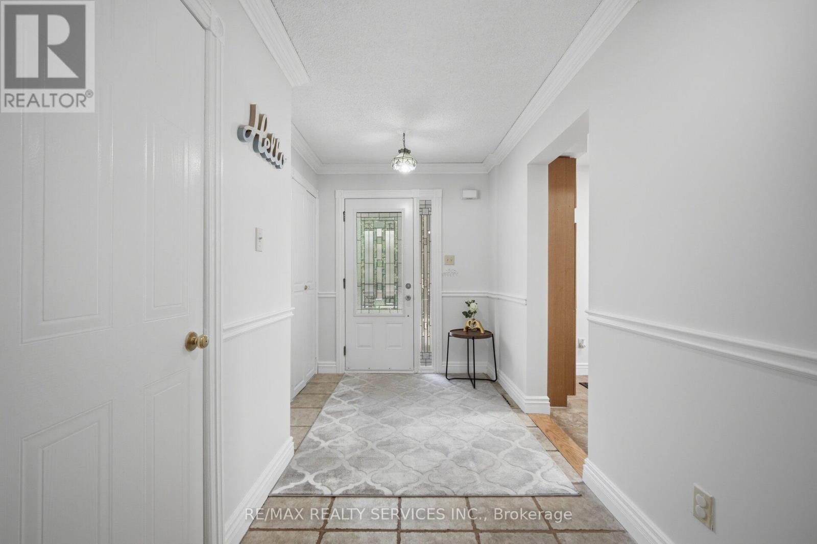 15 CLIMIE COURT - 7