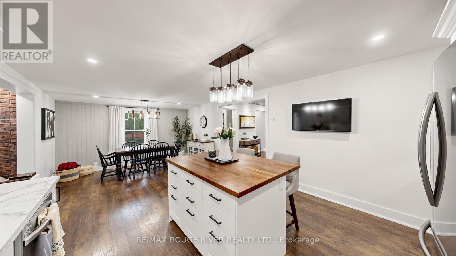2385 SIXTH CONCESSION ROAD - 6
