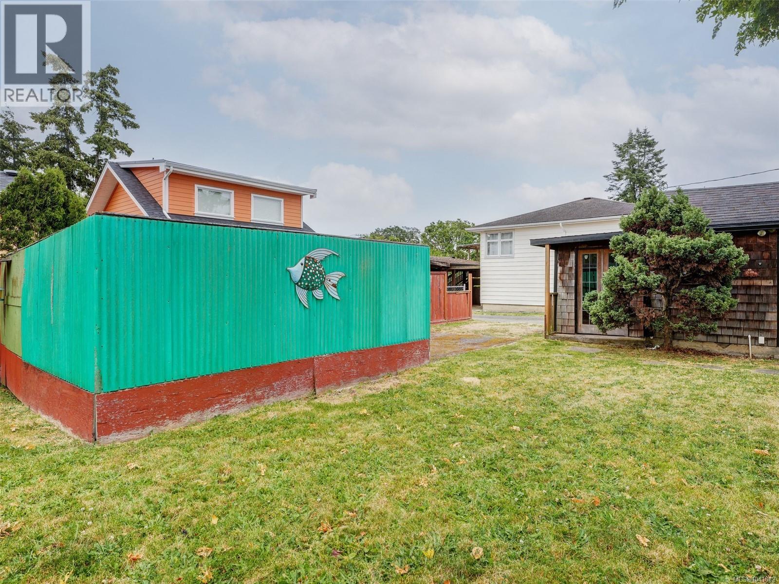  1501 Oakland Avenue, Victoria