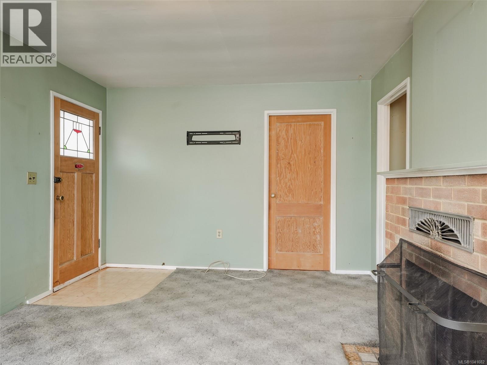  1501 Oakland Avenue, Victoria