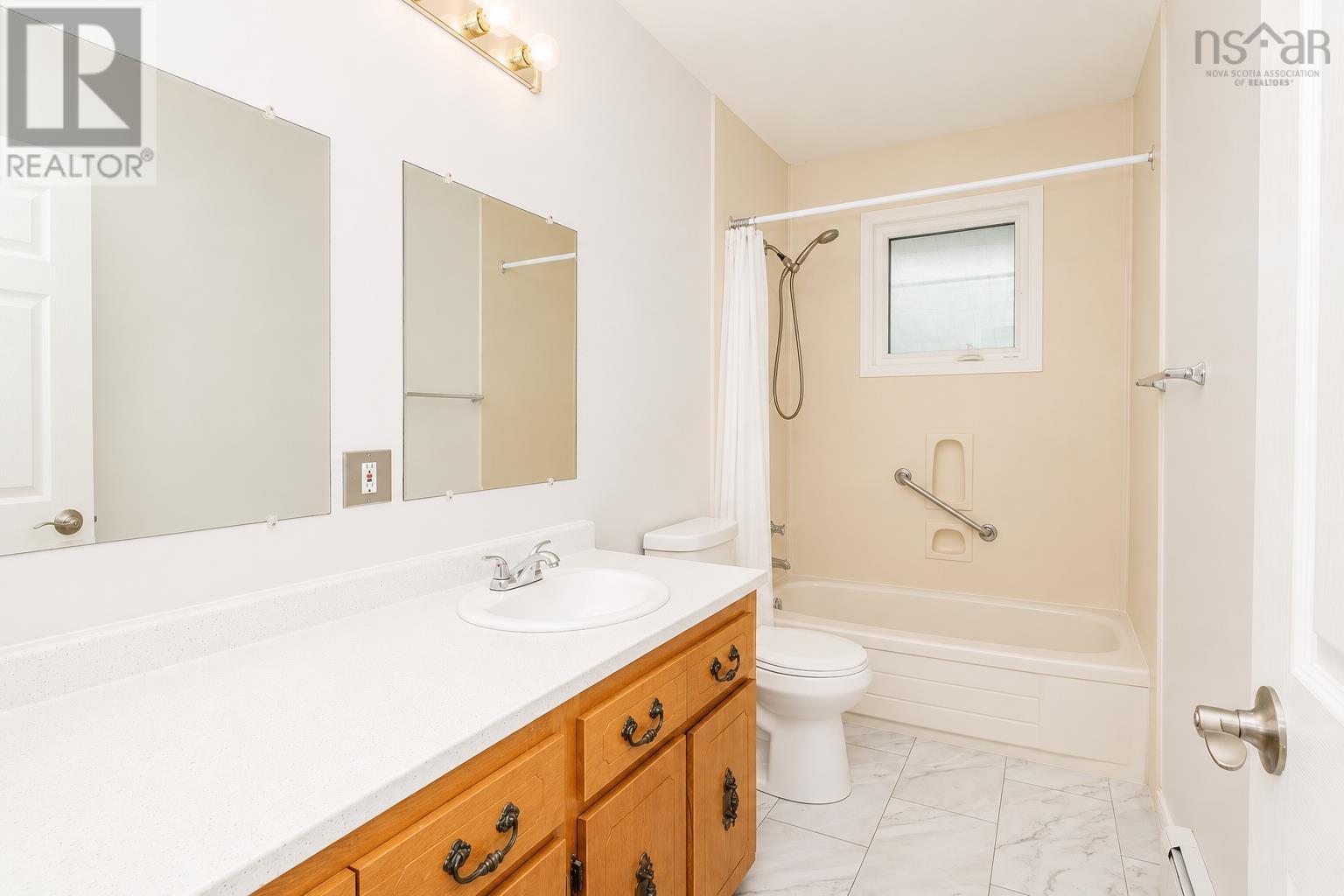 112 South Street - 16