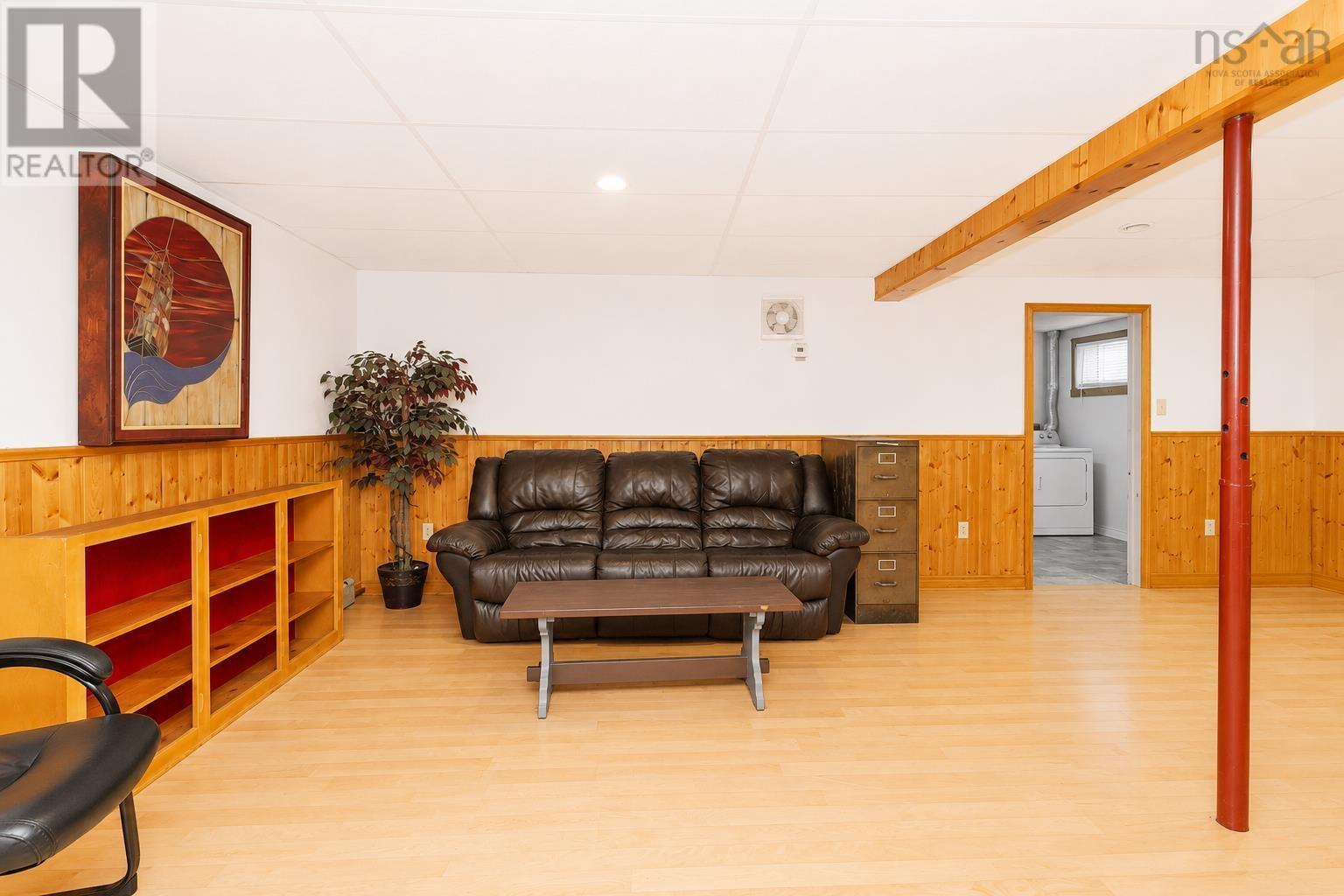112 South Street - 20