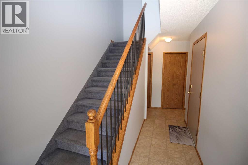 215 Millview Green SW - 18