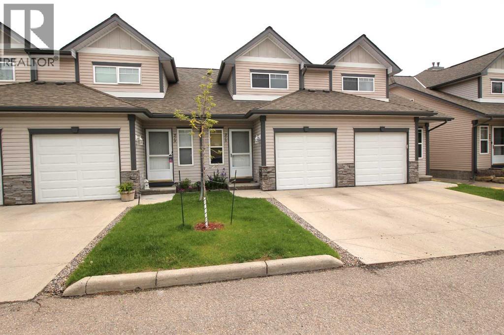 215 Millview Green SW - 1