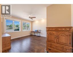 6602 Oxbow Crescent, Oliver, BC V0H1T4 Photo 18
