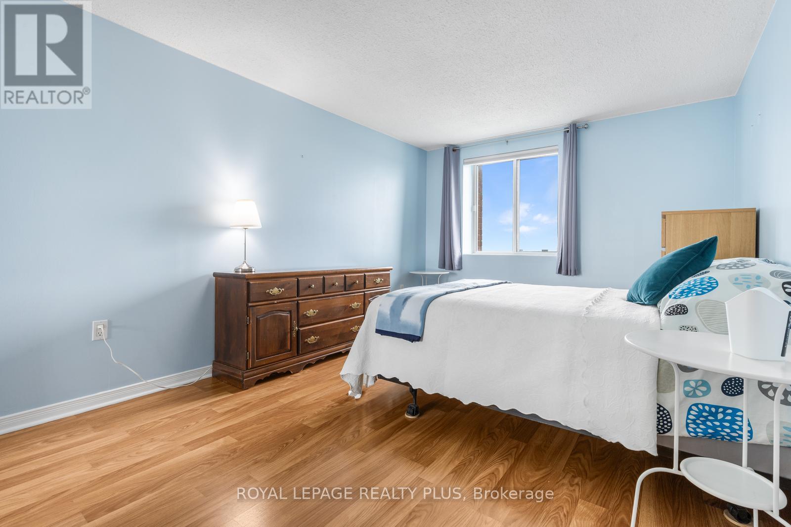 #1012 6720 GLEN ERIN DRIVE - 13