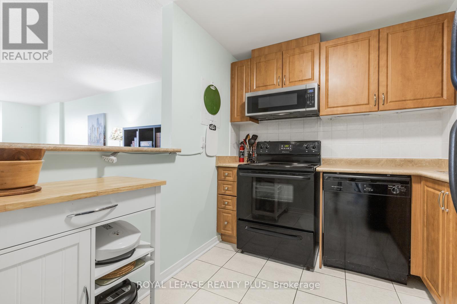 #1012 6720 GLEN ERIN DRIVE - 4