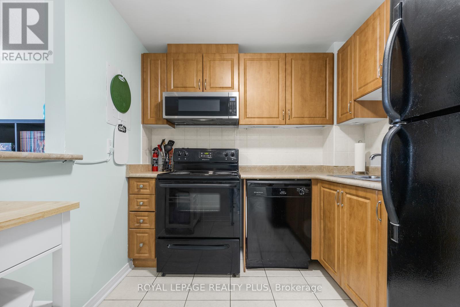 #1012 6720 GLEN ERIN DRIVE - 5
