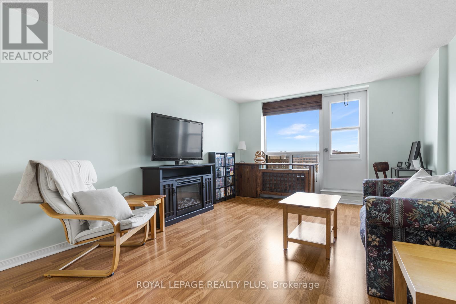 #1012 6720 GLEN ERIN DRIVE - 9