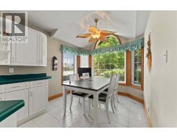 Florida room - 44 Worchester, Leamington, ON N8H5C1 Photo 9