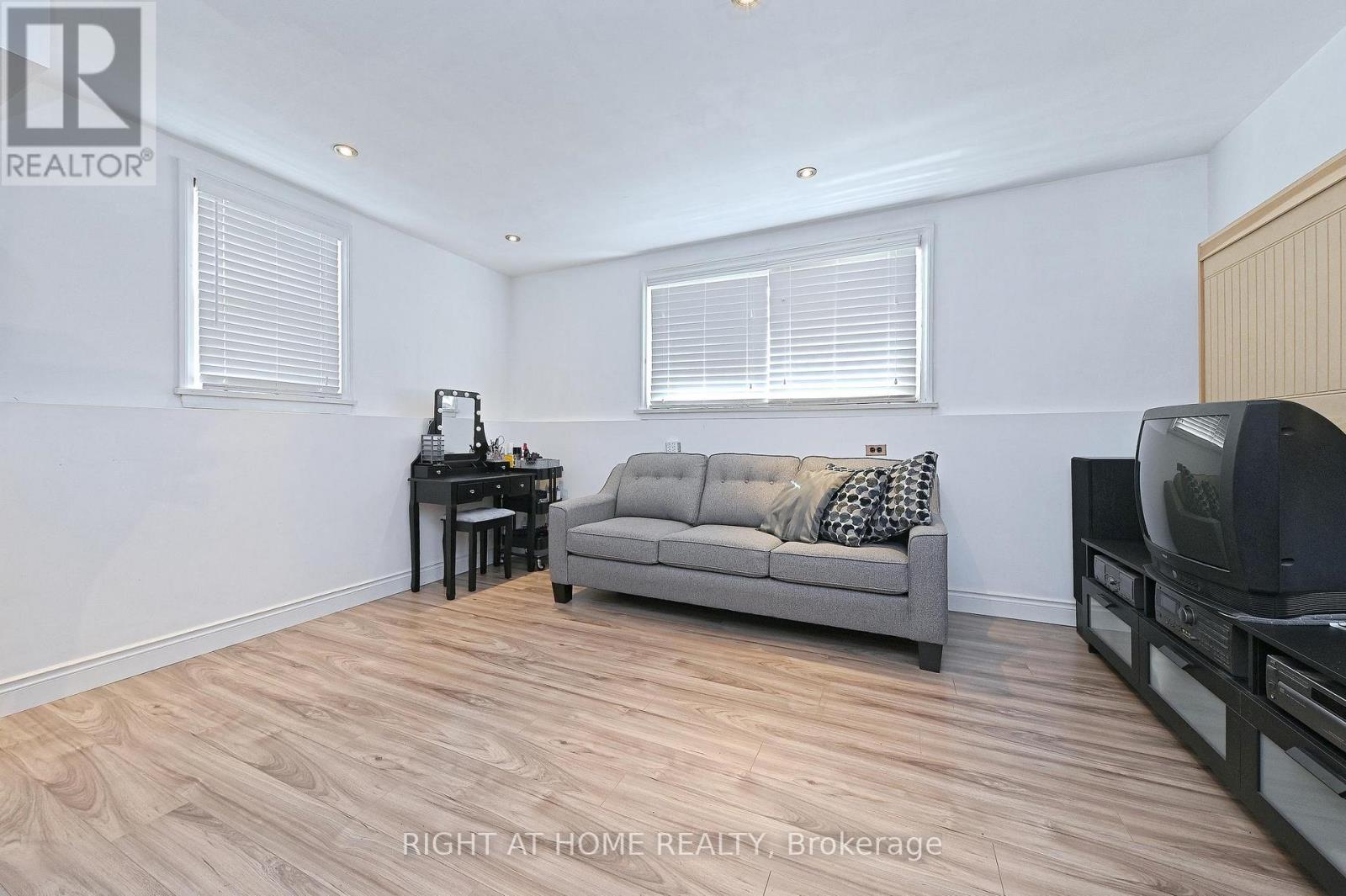 446 GENEVA STREET - 34