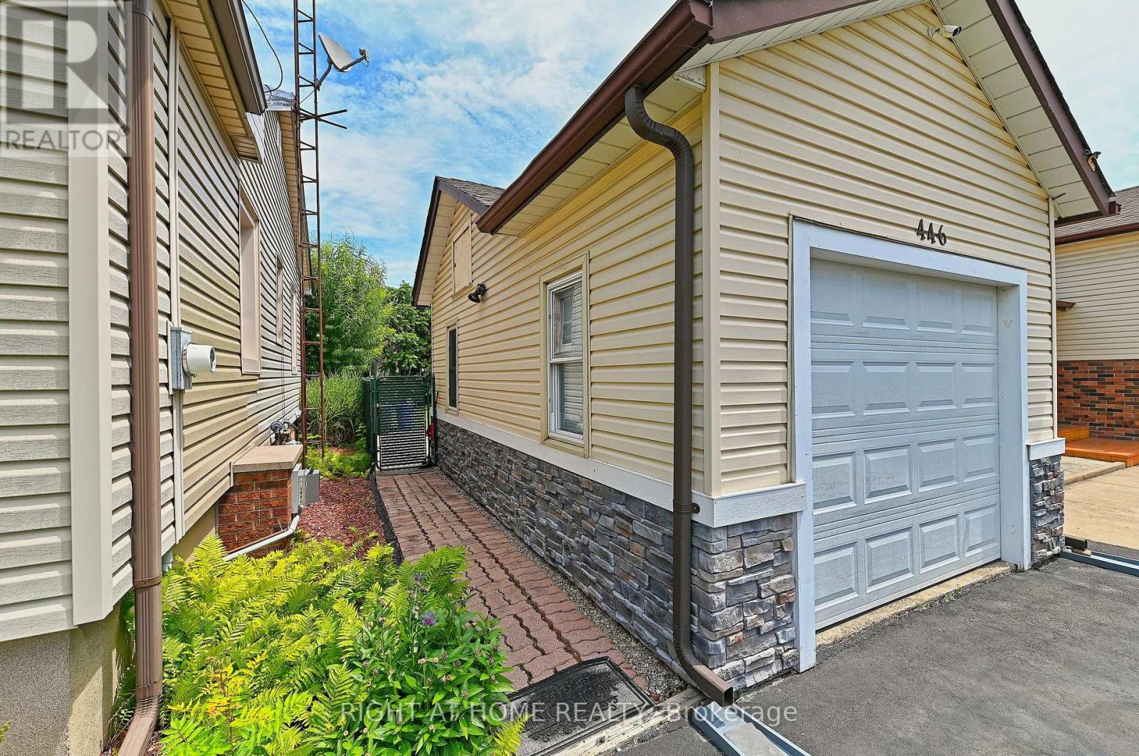 446 GENEVA STREET - 40