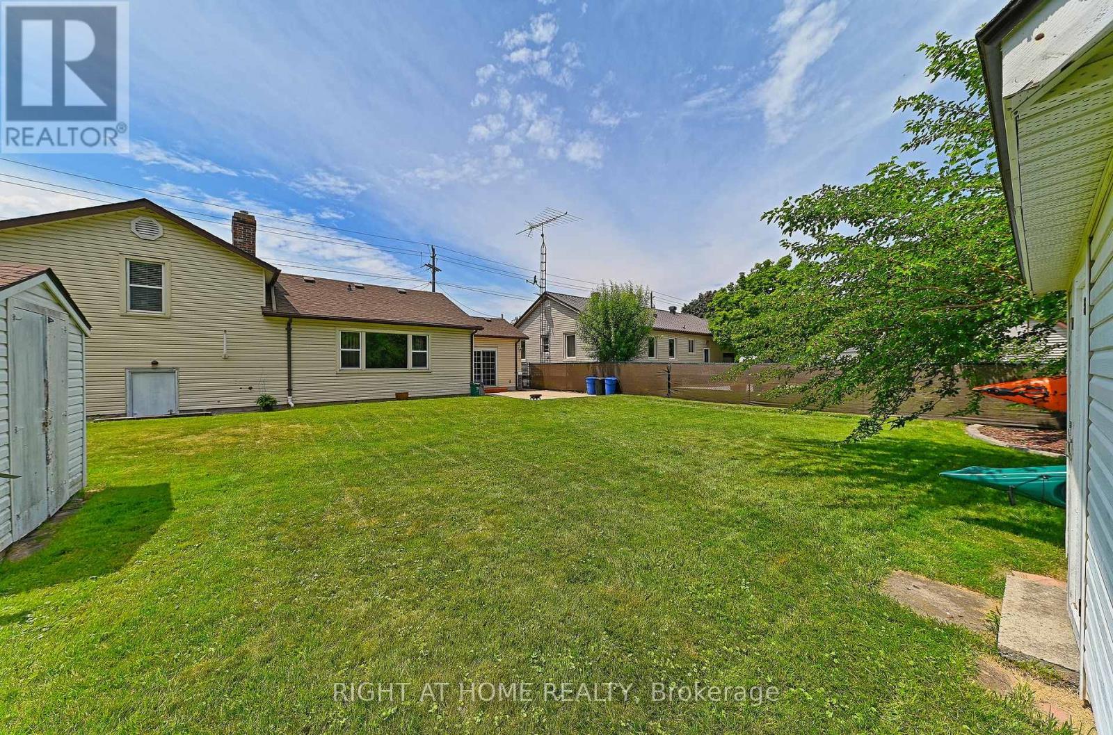 446 GENEVA STREET - 44