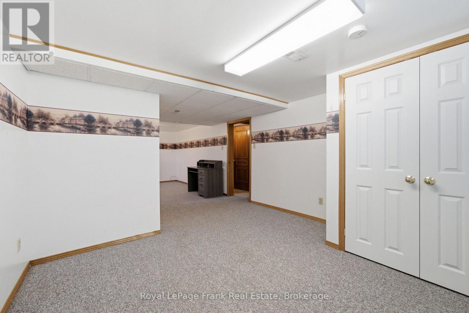 126 ANGELINE STREET S - 25