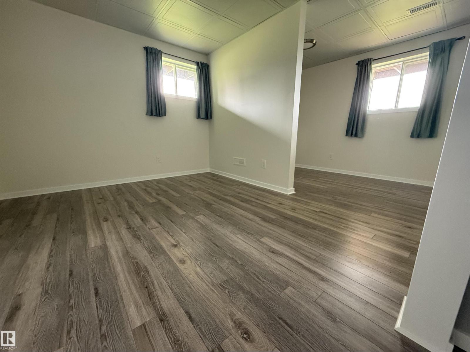 621088 RGE RD 53 NE - 24
