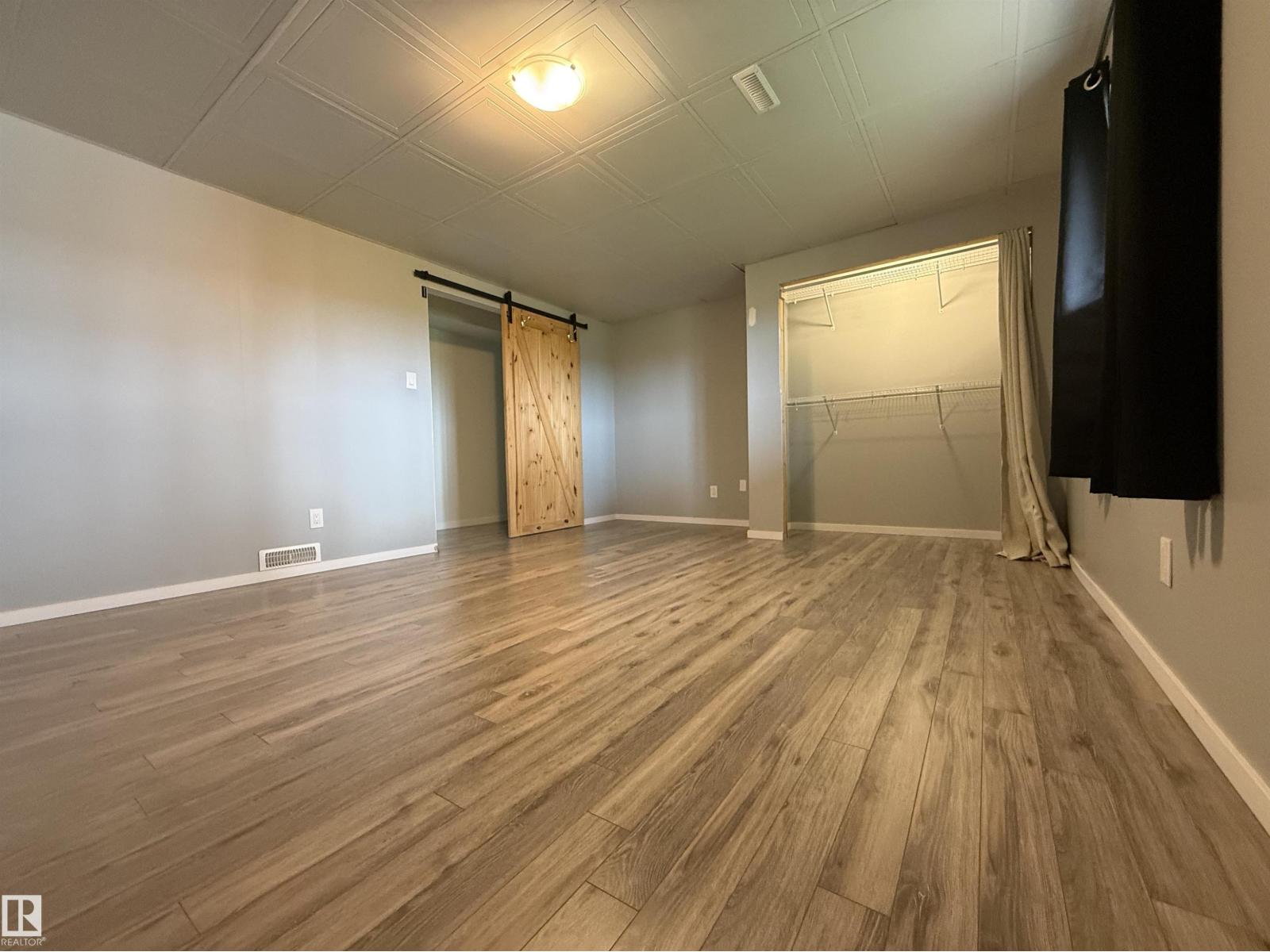 621088 RGE RD 53 NE - 30