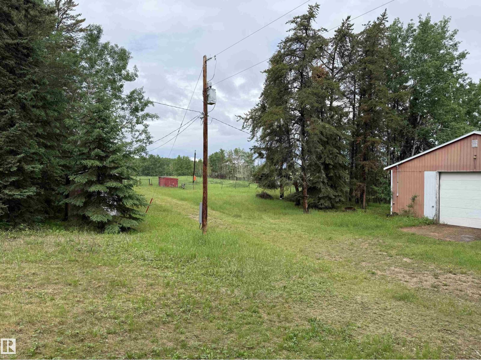 621088 RGE RD 53 NE - 37