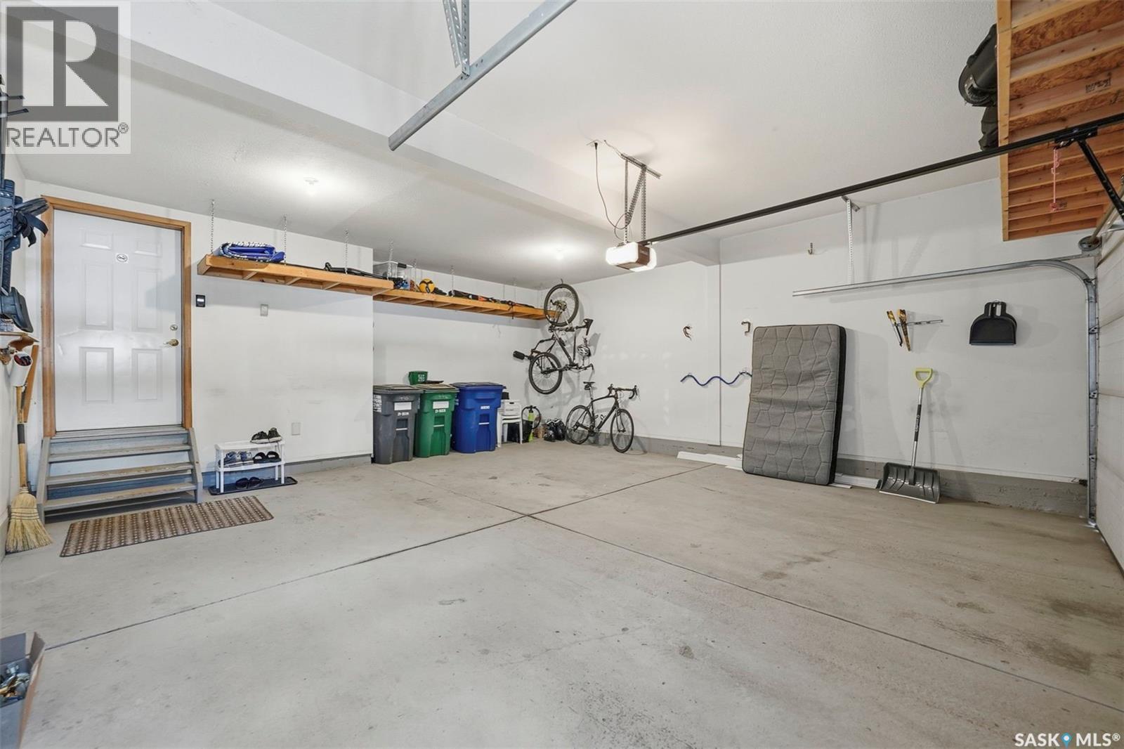 446 Perehudoff CRESCENT — photo 30