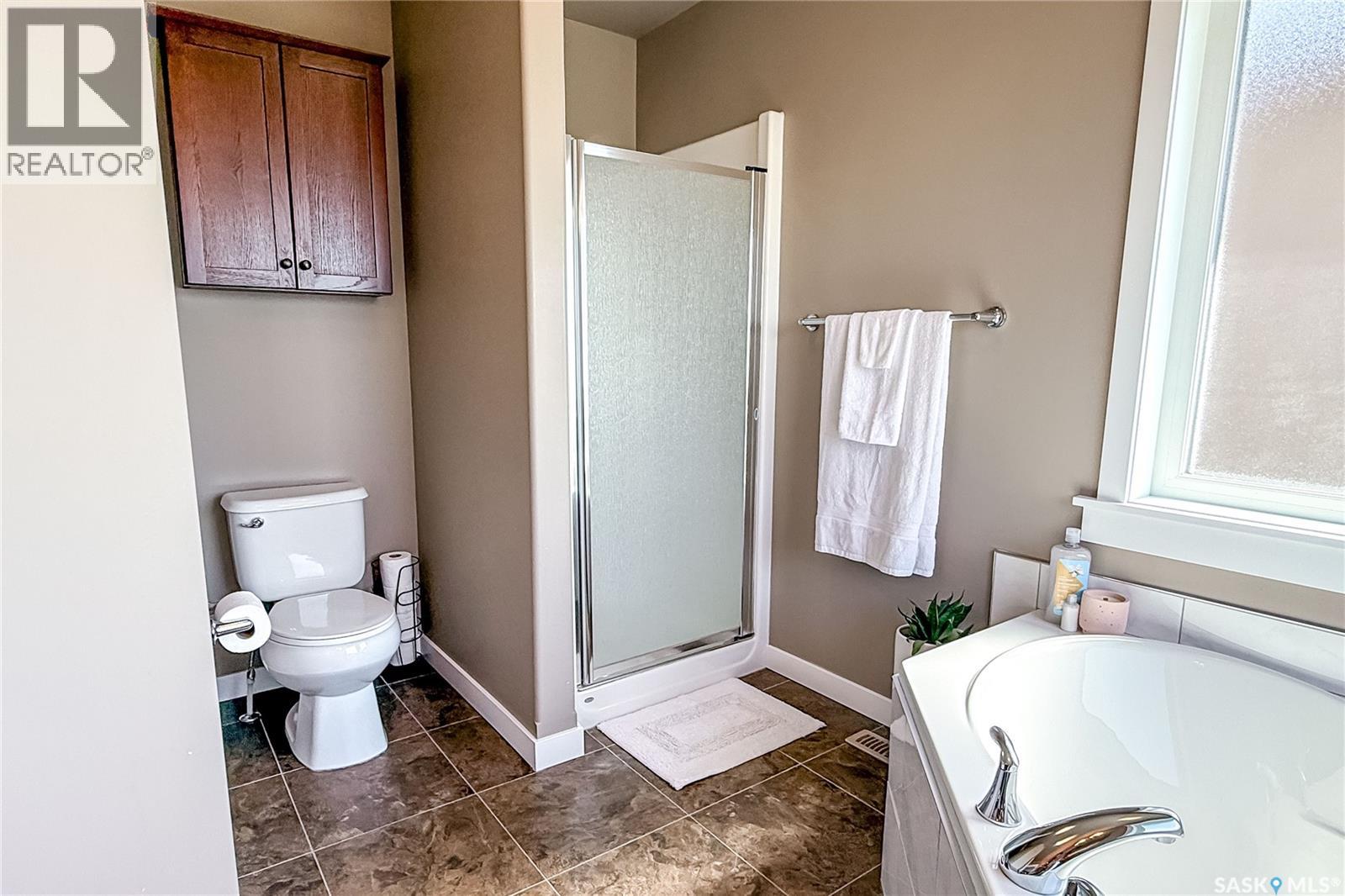 4513 Padwick AVENUE — photo 36
