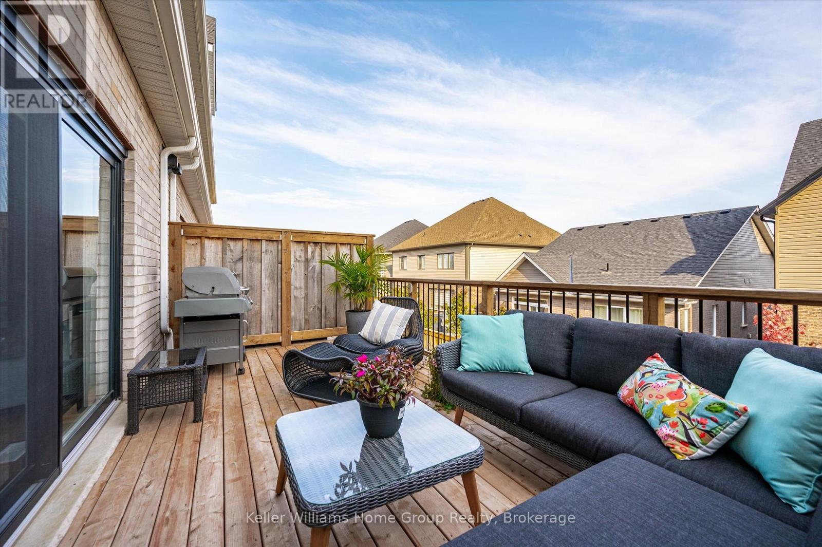 27 HEDLEY LANE - 8