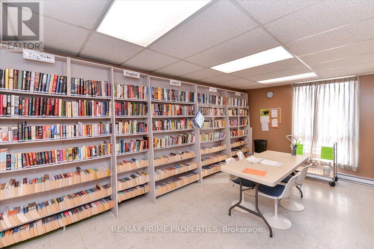 #209 158A MCARTHUR AVENUE - 33