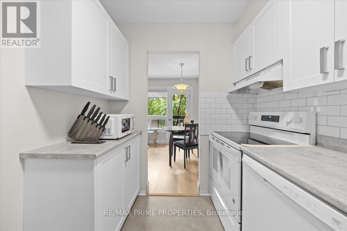 2 Bed, 1 Bath House for Sale in Ottawa – 209 – 158A MCARTHUR AVENUE, Ottawa – MLS# X13450720 - Image 7