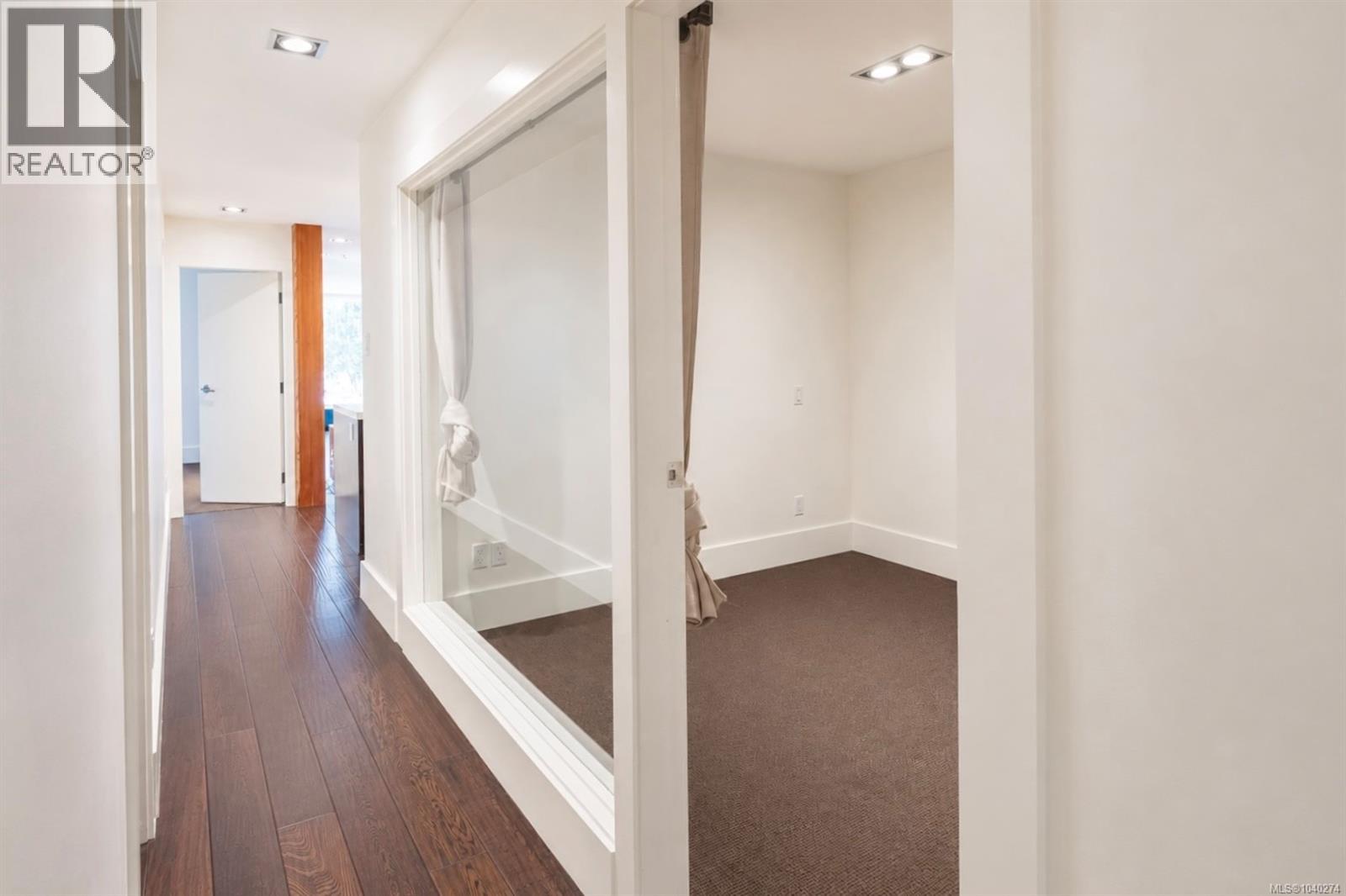 #106 368 Main St - 18